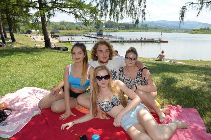 Maria Kucz (z lewej), Emil Kuszenin, Anna Śledź (z prawej) i...