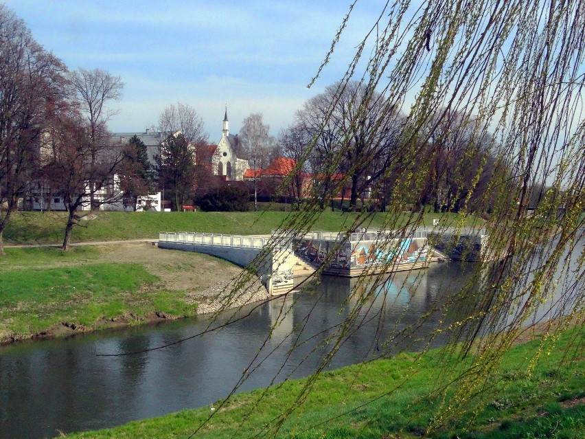 Dzień jak co dzień w Raciborzu. Wiosna nad Odrą i w Roth! [ZDJĘCIA STACHOW]