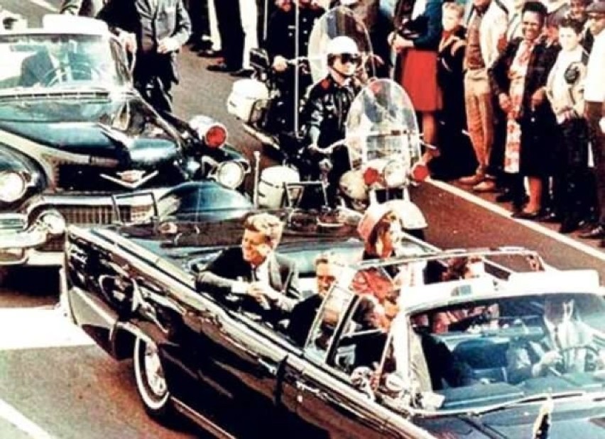 Kto zabił Kennedy’ego?

22 listopada 1963 roku w Dallas,...