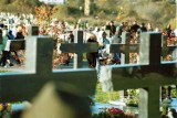 Wszystkich Świętych 2011: Cmentarz Łostowicki w Gdańsku. Zobaczcie zdjęcia tej nekropolii