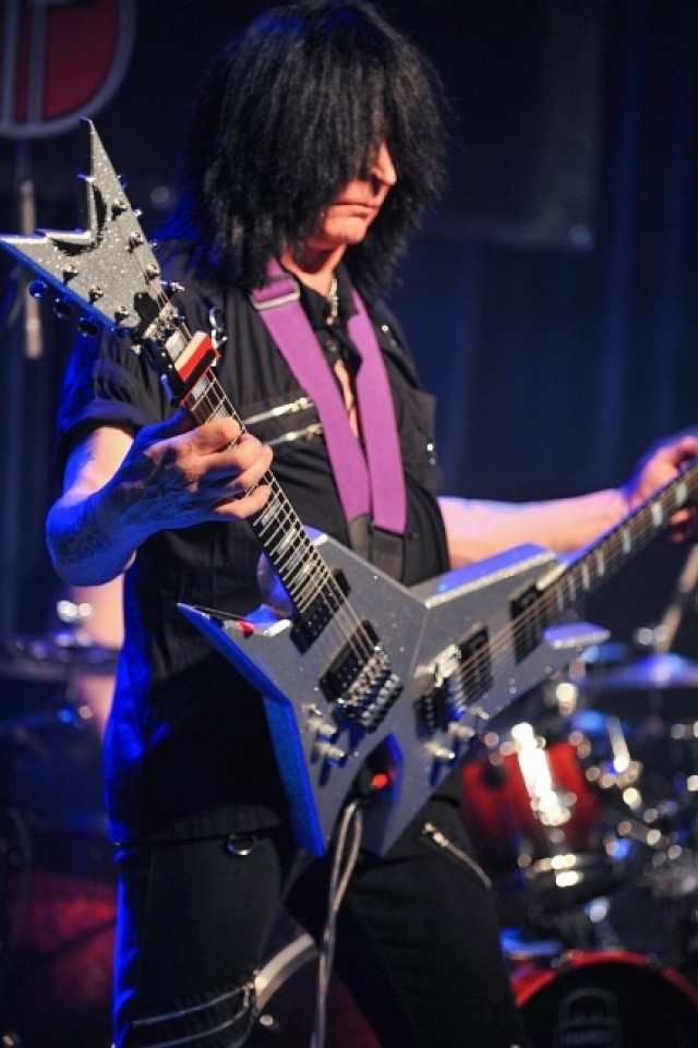 Rewelacyjny Michael Angelo Batio