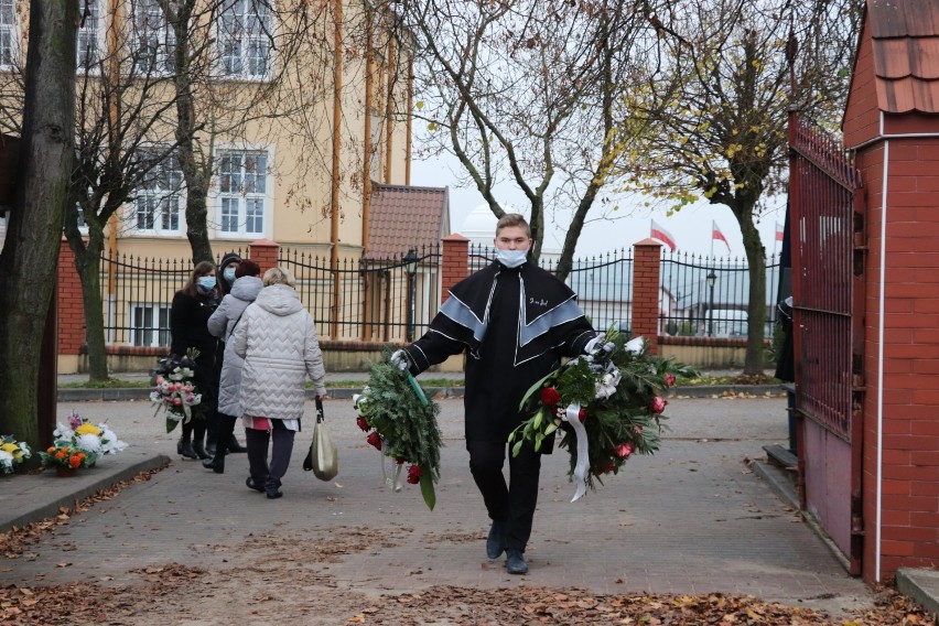 Radziejów. Pogrzeb Piotra Kapelińskiego, radnego powiatu radziejowskiego [zdjęcia]