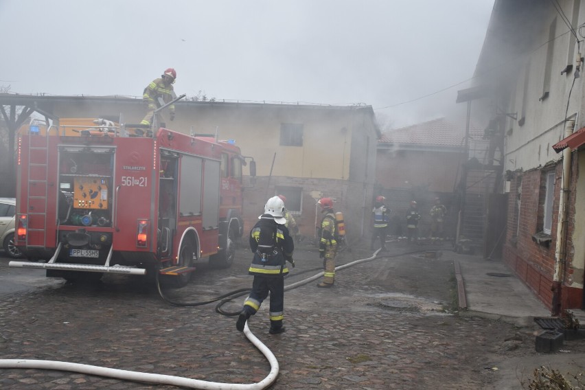 Pożar mieszkania w budynku wielorodzinnym w Pleszewie