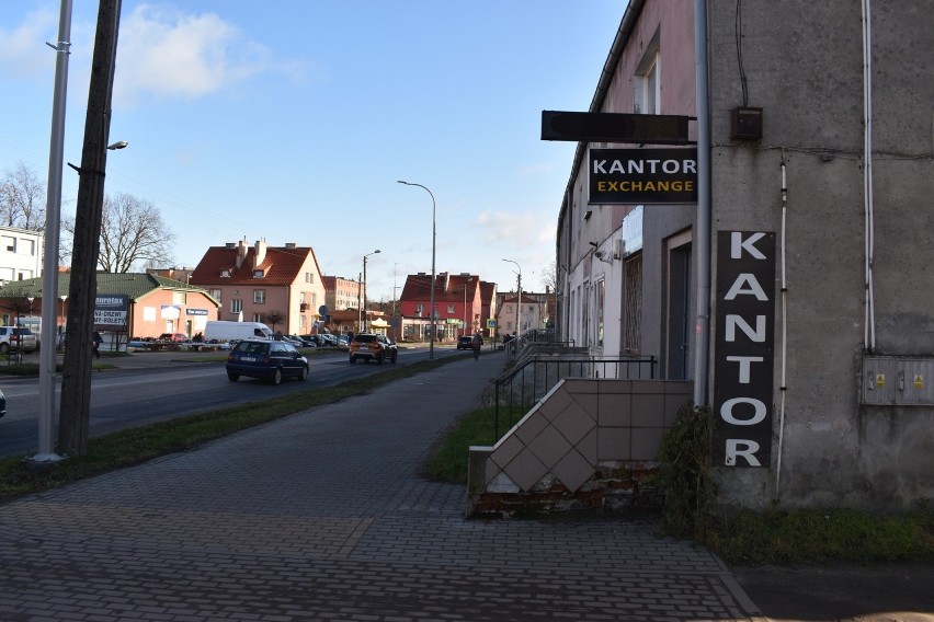 Kantor znajduje się przy ruchliwej drodze, jednak niewiele...