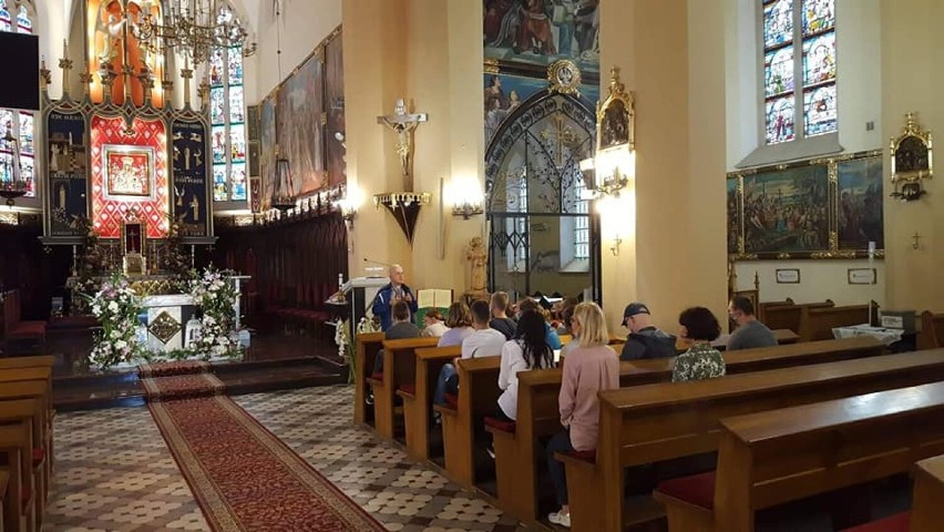 Uczniowie z Warty w Sanktuarium Matki Bożej Księżnej...