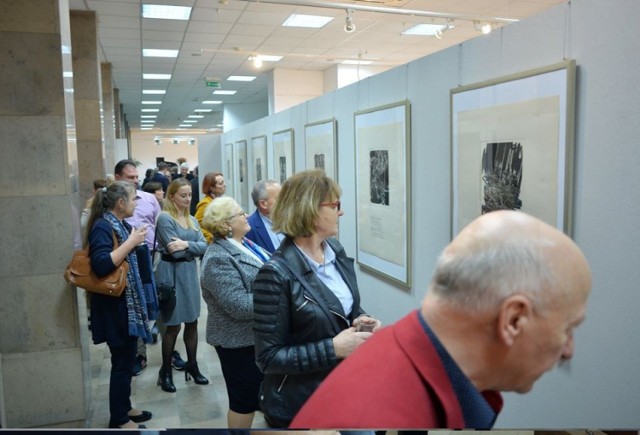 Otwarcie wystawy "Muzy pośród oręża. Artyści tworzący w domu Przypkowskich w Jędrzejowie w latach II wojny światowej" w Muzeum imienia Przypkowskich w Jędrzejowie.