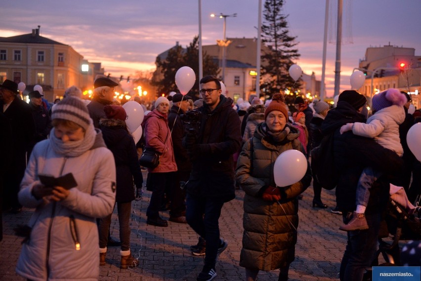 Włocławek jak z bajki czyli miasto w świątecznej iluminacji [zdjęcia - część II]