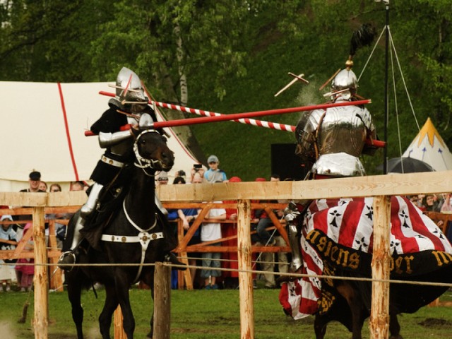 pojedynek na kopie - Bitwa Narodów 2012