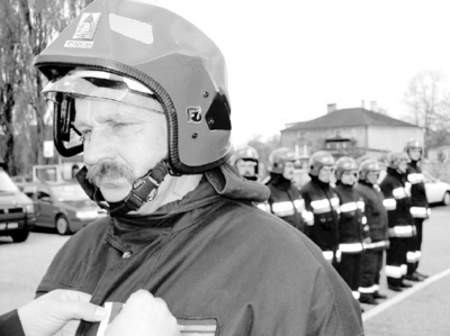 Starszy sekcyjny Stanisław Dub otrzymał medal &amp;#8222;Za zasługi dla pożarnictwa&amp;#8221;. Katarzyna Kulińska-Pluta