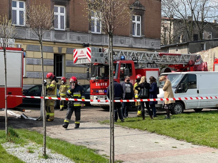 Pożar w Mysłowicach przy ul.  Bytomskiej 17. Jedna osoba...