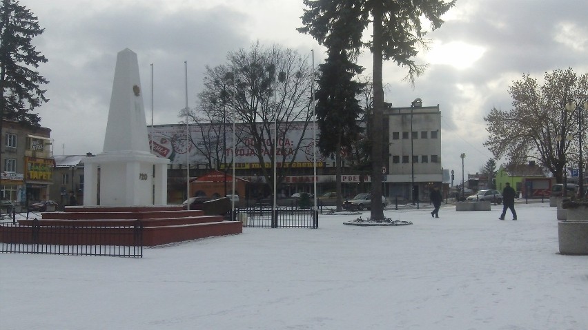 Zima w Kraśniku
W mijającym tygodniu w Kraśniku spadł śnieg....