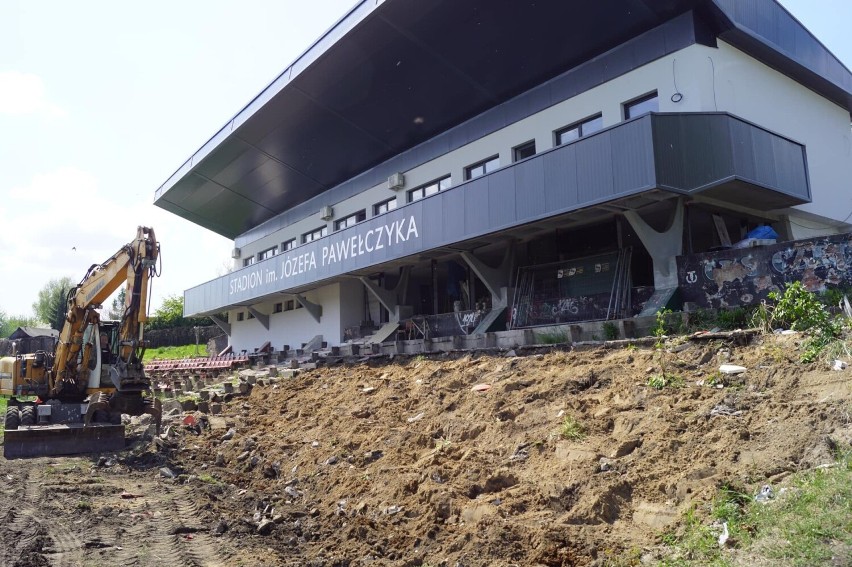 W Czeladzi rozpoczął się finałowy etap przebudowy stadionu...