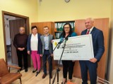Dotacja PFRON dla Zespołu Szkół Technicznych w Jaśle. Na likwidację barier architektonicznych