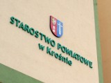 Nadzwyczajne środki ostrożności w starostwie powiatowym w Krośnie. Dokumenty przechodzą kwarantannę