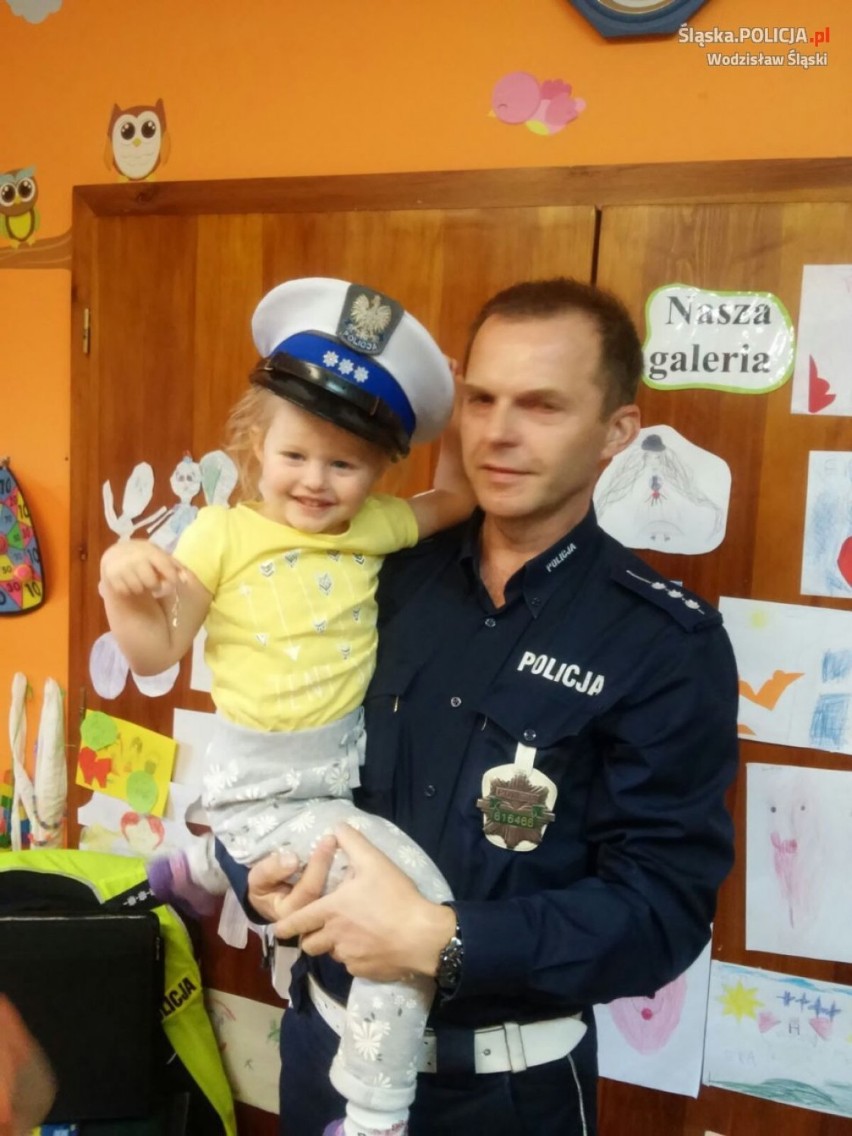 Policjanci u przedszkolaków w Pszowie - opowiedzieli o bezpieczeństwie