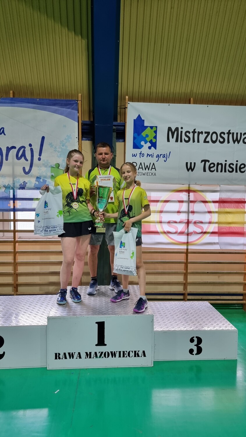 Karolina Białk ze szkolną reprezentacją SP 5 Gdańsk wygrała Mistrzostwa Polski Szkół Podstawowych 2022