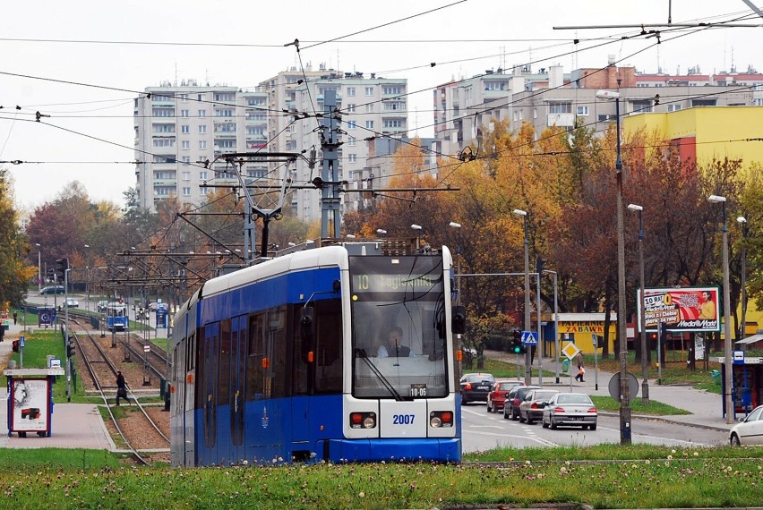 To była rewolucja w Krakowie. Pierwszy tramwaj Bombardier wyjechał na ulice miasta