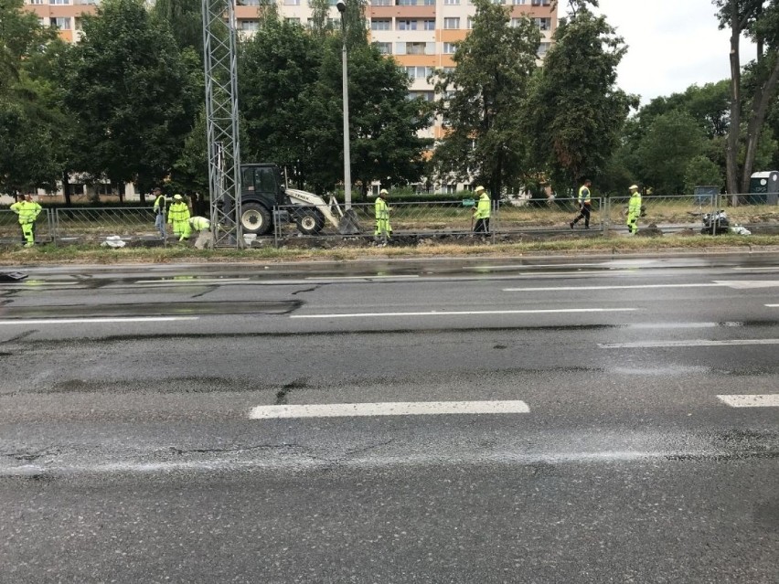 Remont skrzyżowania ulic Warszawskiej i Jesionowej w...