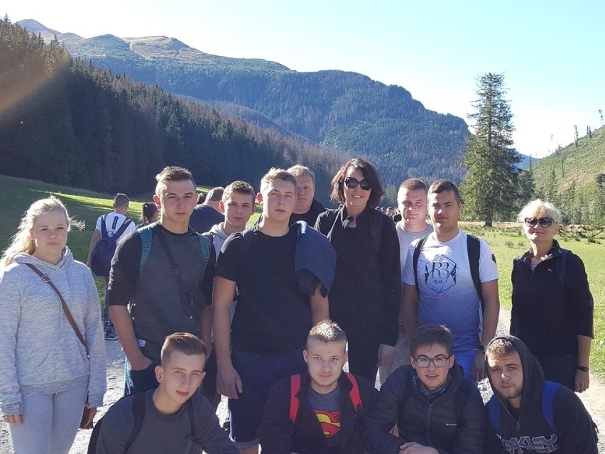Uczniowie ZSP nr 1 w Łowiczu na wycieczce w Tatrach [Zdjęcia]