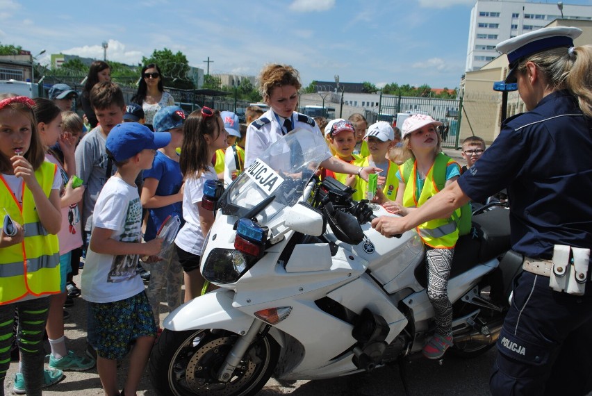 Dzień Dziecka 2021 w Piotrkowie z policją, ratownikami...