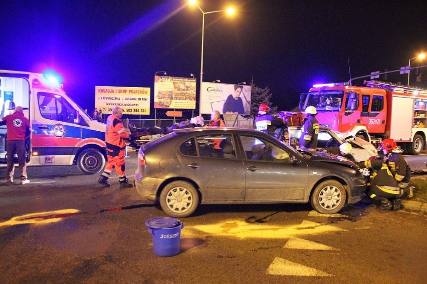 Wypadek na ulicy Wrocławskiej w Legnicy (ZDJĘCIA)