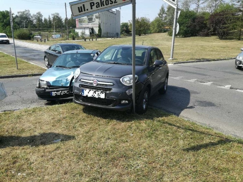 Wypadek w Kielcach. Kobieta w szpitalu [ZDJĘCIA]
