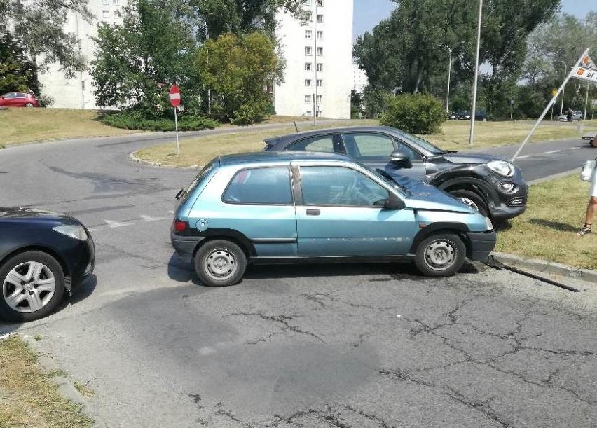 Wypadek w Kielcach. Kobieta w szpitalu [ZDJĘCIA]
