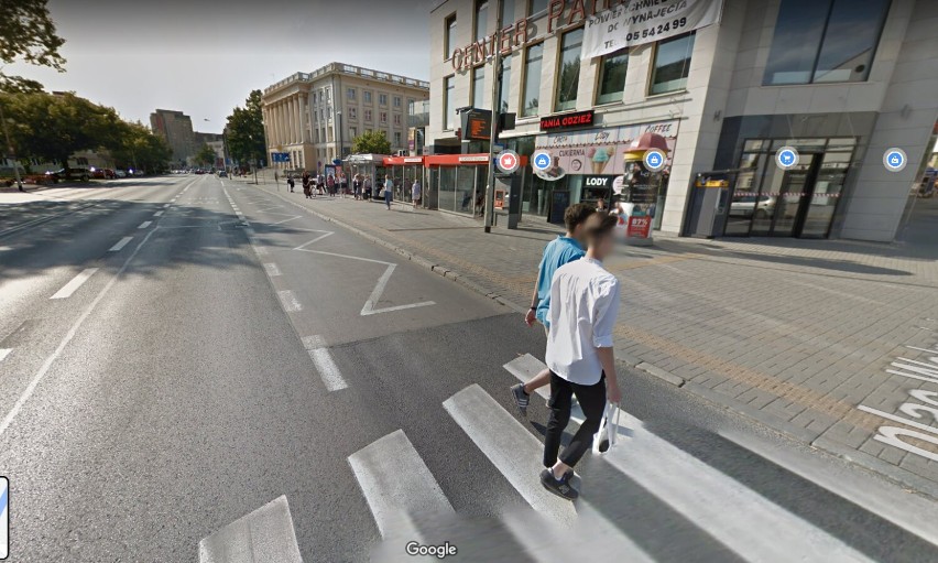 Mieszkańcy Rzeszowa złapani przez kamerę Google Street View. Mamy nową porcję zdjęć od Google. Może się odnajdziecie? [ZDJĘCIA]