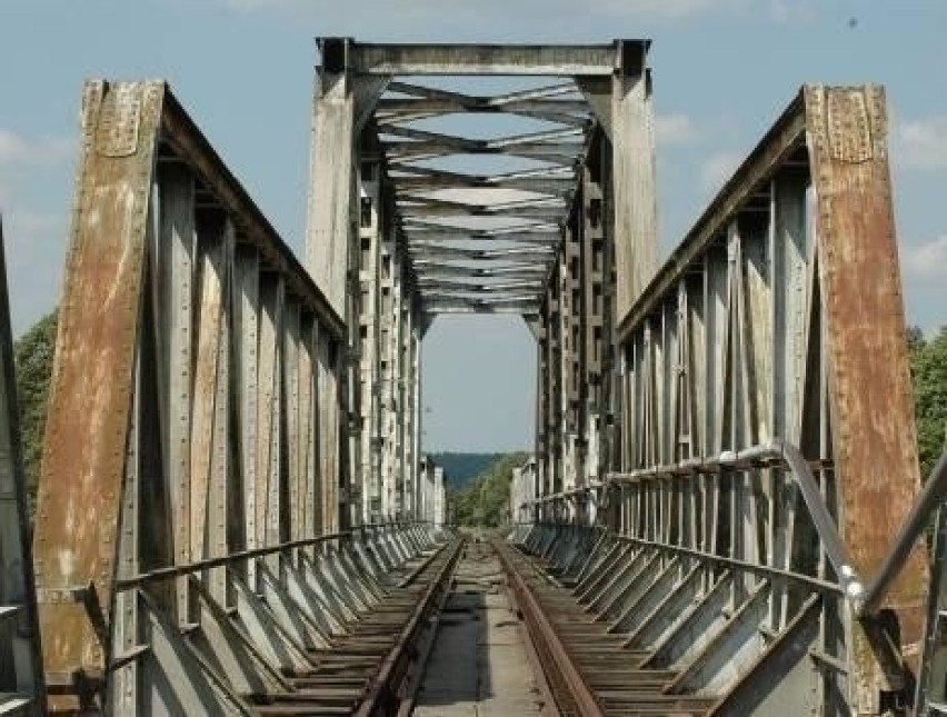 Most kolejowy w Stanach - zdaniem jednych jest to najdłuższy...