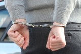 27-latek z Bochni poszukiwany do odbycia kary wpadł przy okazji kontroli drogowej