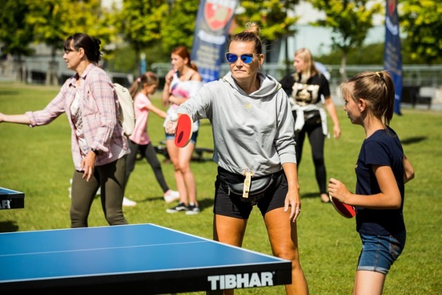 Przez cały weekend (9 i 10 lipca) na Wyspie Młyńskiej w Bydgoszczy odbywa się piknik „Ping-pong na trawie”. Stoły i rakietki w godz. 10-19 czekają na wszystkich chętnych do spróbowania tej dyscypliny sportu. Wstęp wolny