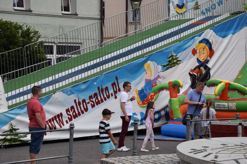 Food trucki zagościły na rynku w Bieruniu ZDJĘCIA