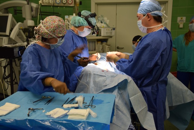 Tarnowska neurochirurgia cieszy się wielką renomą w Polsce. Na oddziale wykonywane są bardzo skomplikowane operacje