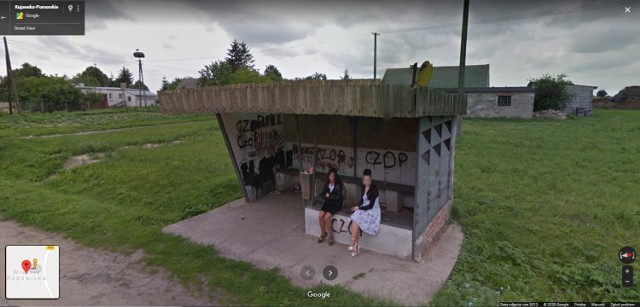 Na terenie gminy Dębowa Łąka w powiecie wąbrzeskim ostatni raz zdjęcia do Google Street View były robione w 2012 r. Z pewnością osoby, które zostały wtedy "przyłapane" będą zaskoczone tym, jak wtedy wyglądały, a może nawet będą miały problem z rozpoznaniem siebie