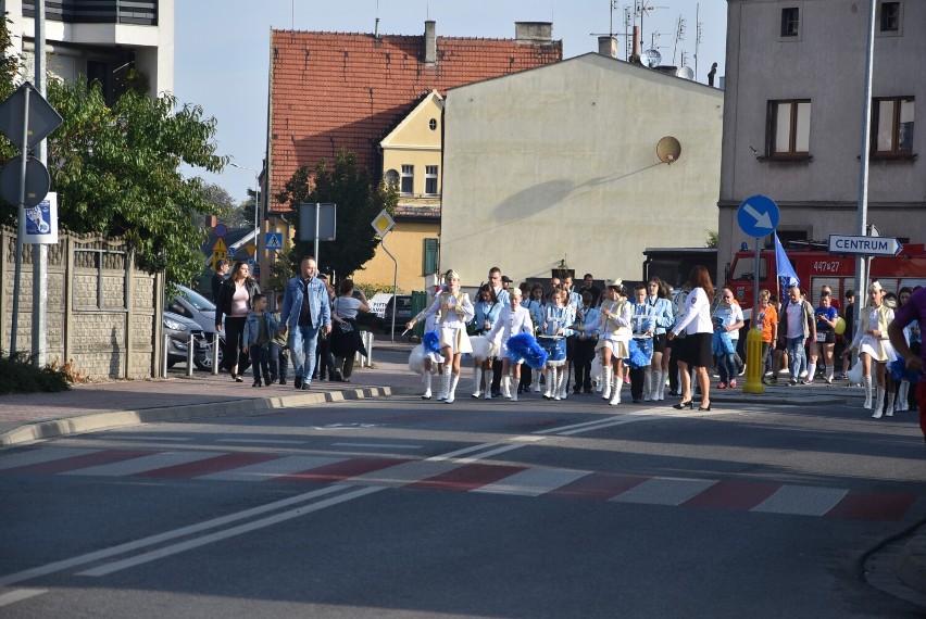Korowód biegaczy przeszedł ulicami Grodziska Wielkopolskiego