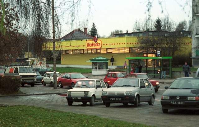 Taki był Poznań 22 lata temu. 

Kolejne zdjęcie --->