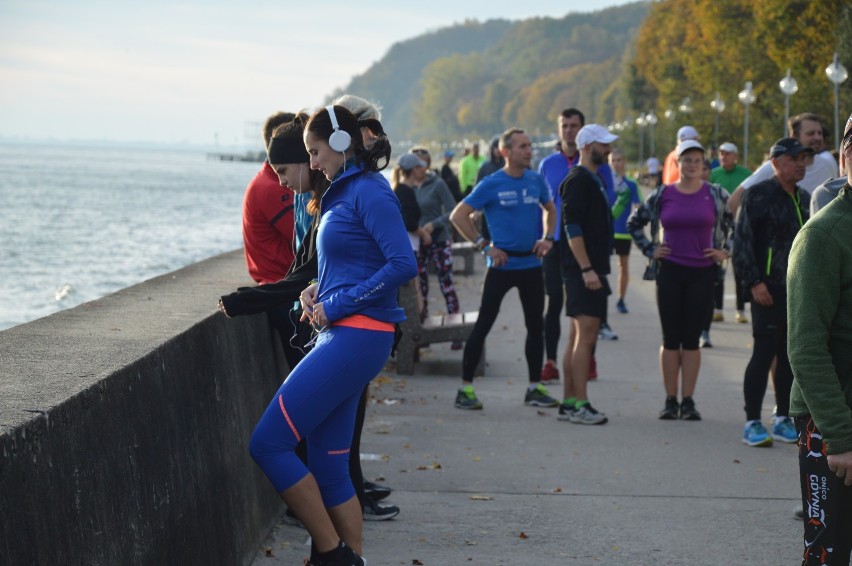 Bulwar Nadmorski w Gdyni sprzyja miłośnikom biegania ZDJĘCIA