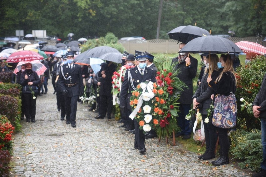 Pogrzeb Krzysztofa Stefańskiego na cmentarzu komunalnym w...