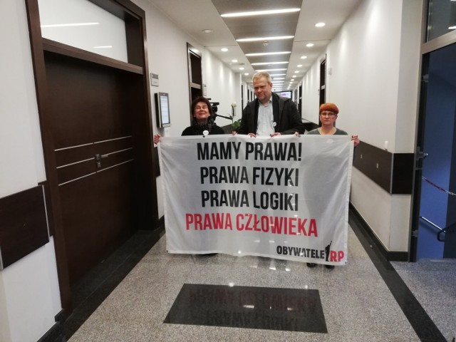 Działacze Obywateli RP we wrocławskim sądzie