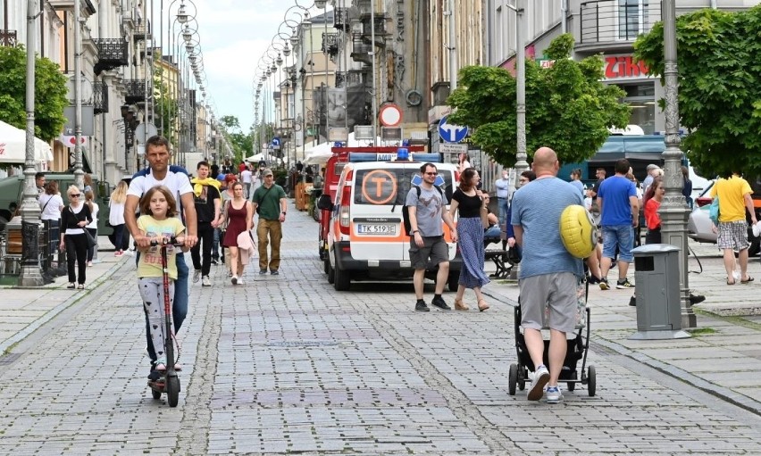 Weekend rozpoczął się wyjątkowo ciepło i słonecznie. Wysoka...