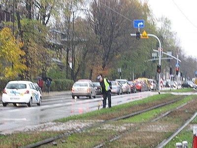 Zabrze: Wypadek z tramwajem na Wolności [ZDJĘCIA] Tramwaj potrącił mężczyznę