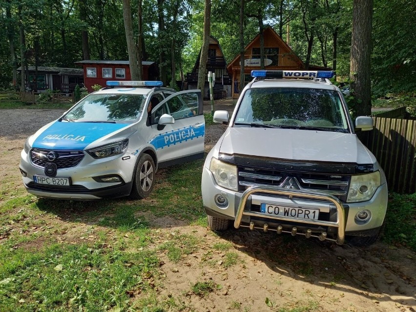 Policjanci z KPP w Golubiu-Dobrzyniu wspólnie z ochotnikami...