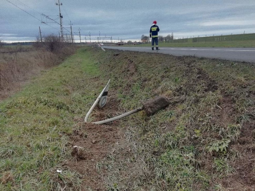 Wypadek pod Wilczycami na trasie Legnica - Złotoryja [ZDJĘCIA]