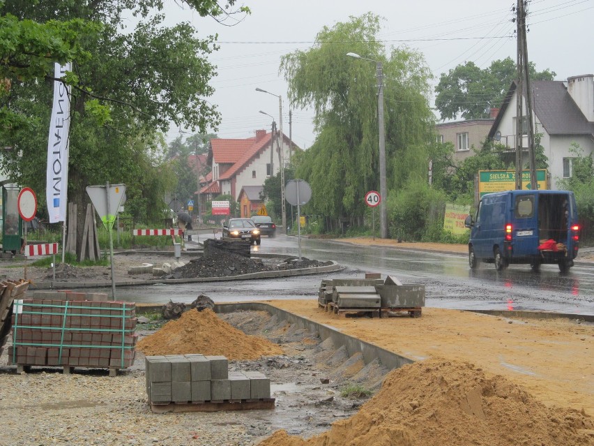 Dobiega koniec remontu ul. Wrocławskiej w Kiełczowie. Termin trzeba było znów przesunąć