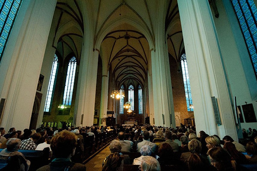 Noce Kościołów - Kościół pw. Św. Krzyża we Wrocławiu