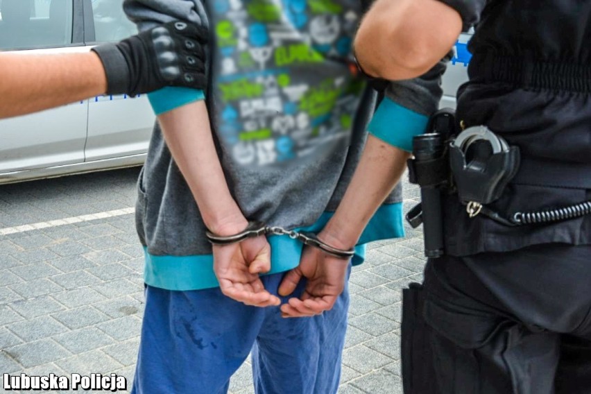 Gubińscy policjanci zatrzymali czterech mężczyzn z...