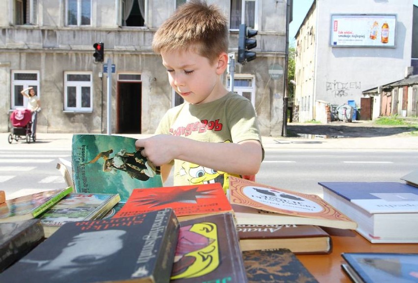 Na Kiermasz Taniej Książki zaprasza w tę sobotę, 12 maja,...