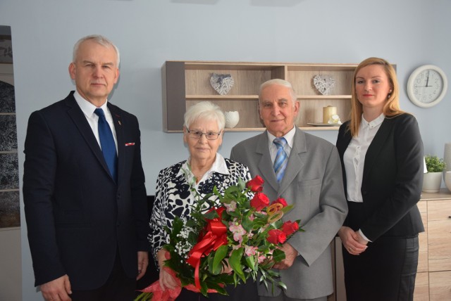 Idą razem przez życie już 60 lat