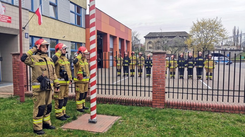 Stargardzcy strażacy 2 maja świętowali Dzień Flagi