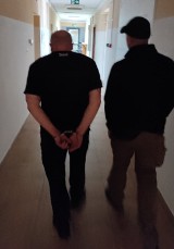 Dziewiętnaście zarzutów za kradzieże z włamaniem dla mężczyzny z powiatu gdańskiego. Grozi mu 10 lat więzienia